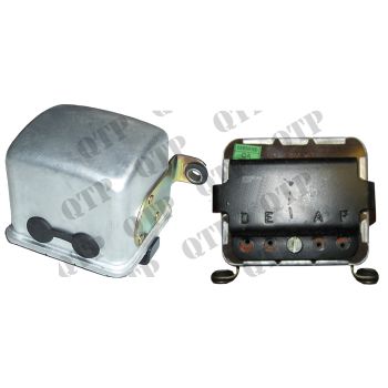 Massey Ferguson Voltage Regulator 12V Bullet Connector - 1048