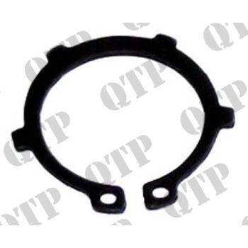 Massey Ferguson Oil Pump Idler Gear C Clip 212 - 2722A206