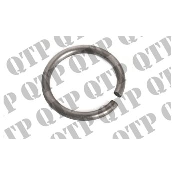 Massey Ferguson Pick Up Hitch Circlip - PACK OF 2 - PRICE PER UNIT - 358956