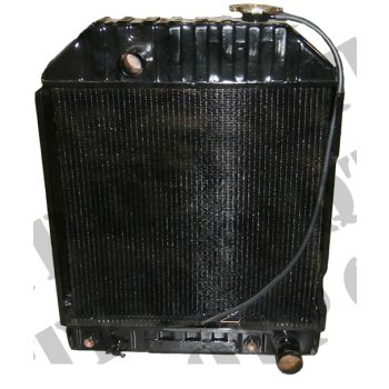Radiator Ford c/o Oil Cooler 6610 7600 7610 - 4276R