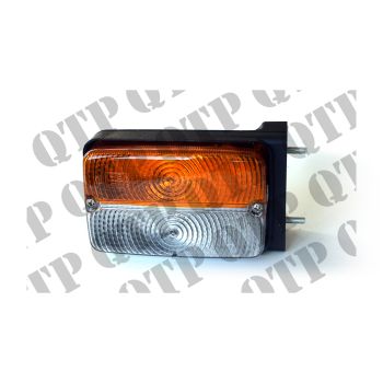Front Indicator Case CX70/80/90 RH - 52103