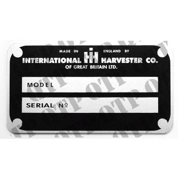 Tractor Badge IHC B275 - 52766