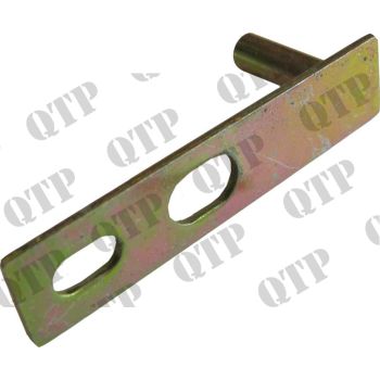 Massey Ferguson Lock Plate Front Grill - 62583