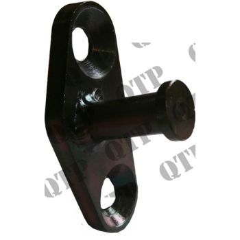 Massey Ferguson Bolt Door Striker 300 RH - 63235